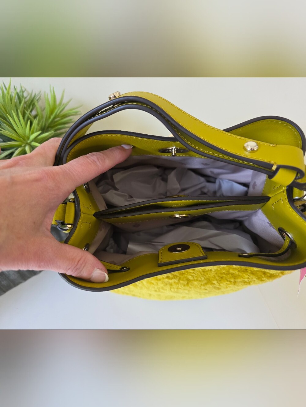 Kate Spade Yellow Shearling Bucket Bag - Picture 11 of 11